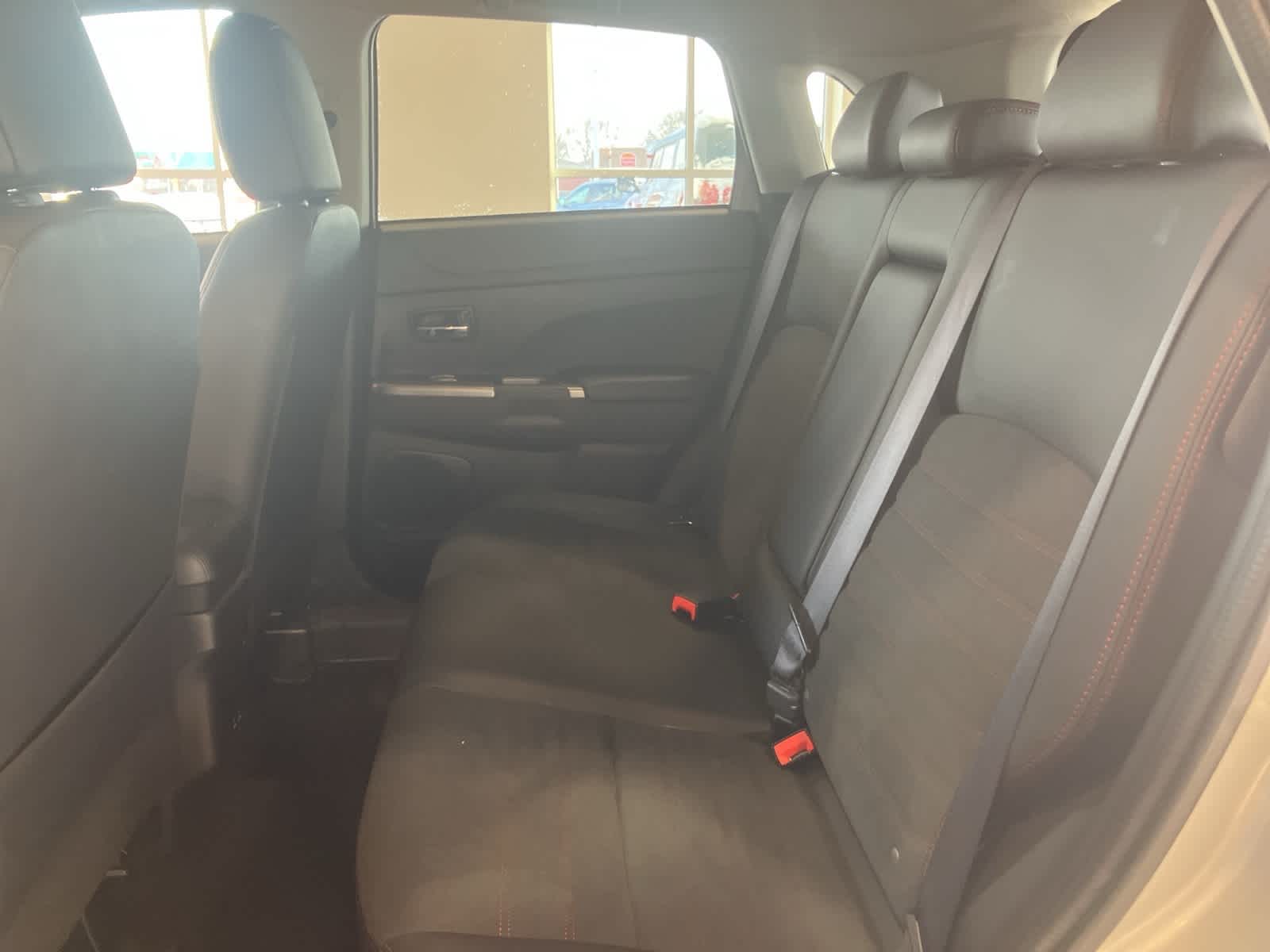 Thumbnail: 2025 Mitsubishi Outlander Sport - 23