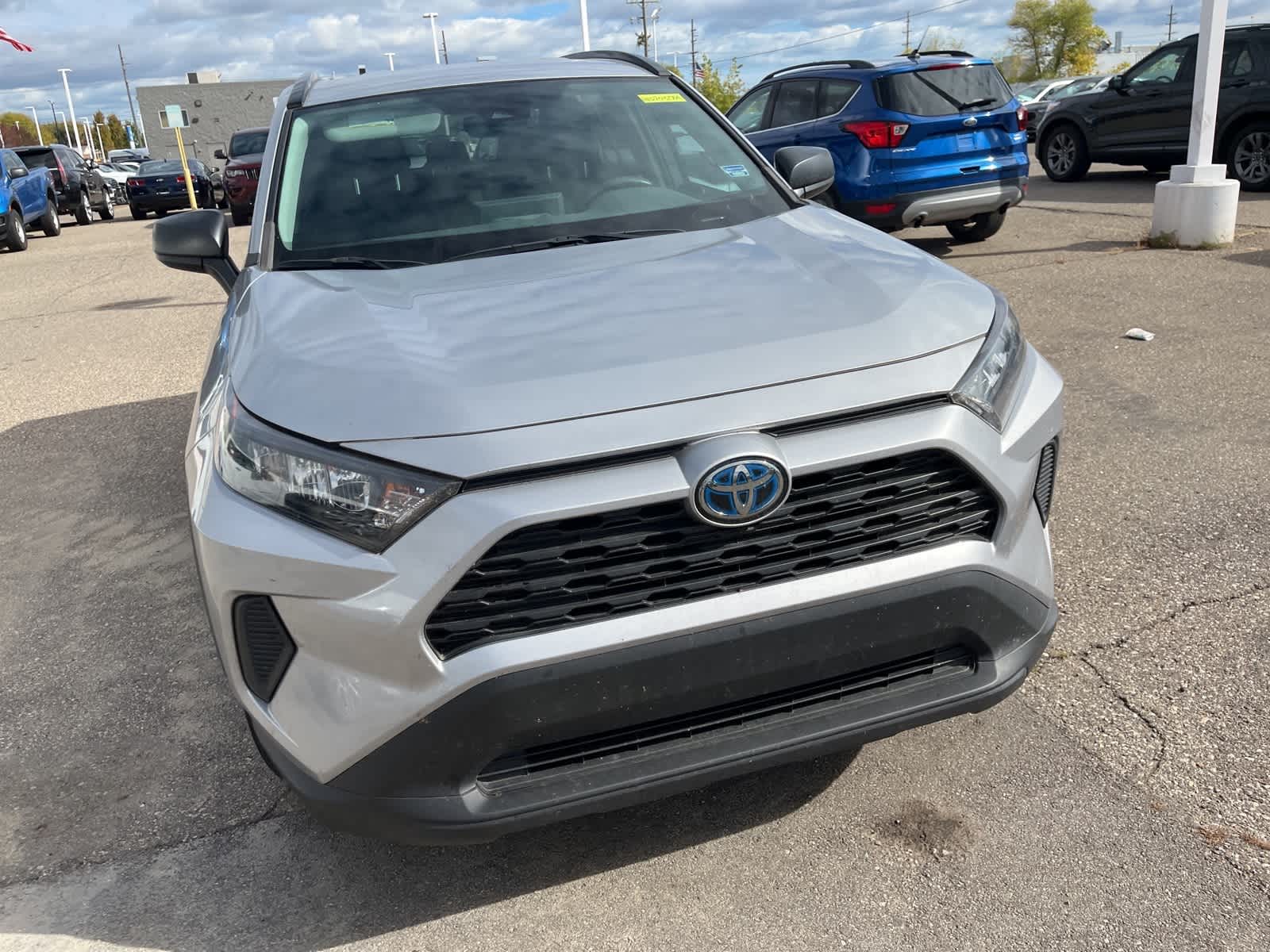 Thumbnail: 2022 Toyota RAV4 - 20