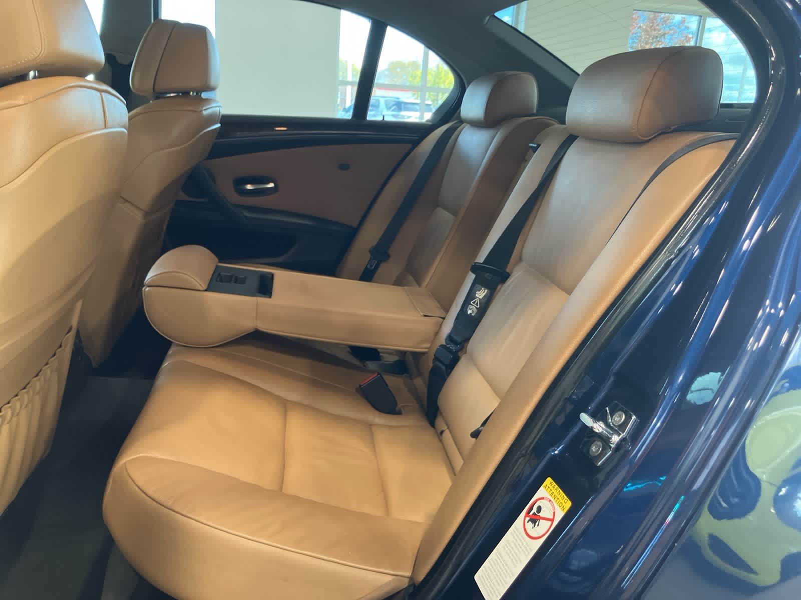 Thumbnail: 2009 BMW 5 Series - 25