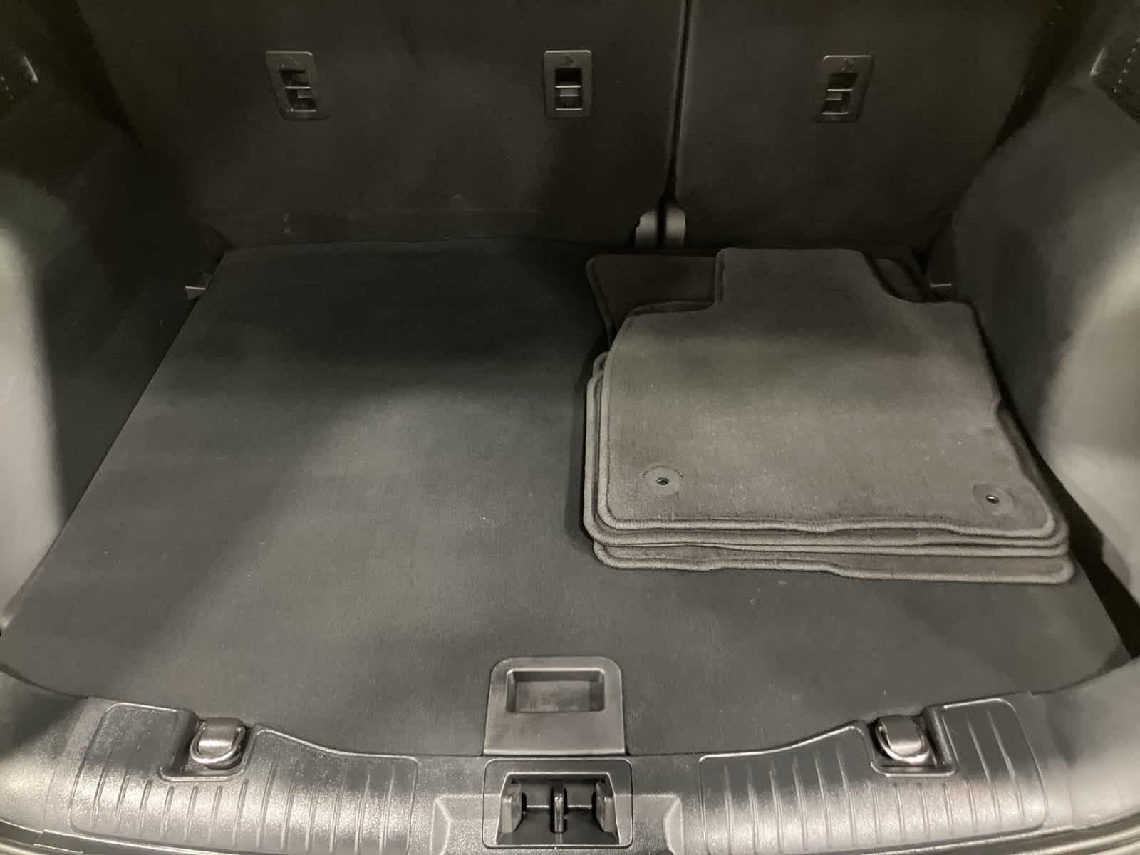 Thumbnail: 2023 Ford Escape - 29