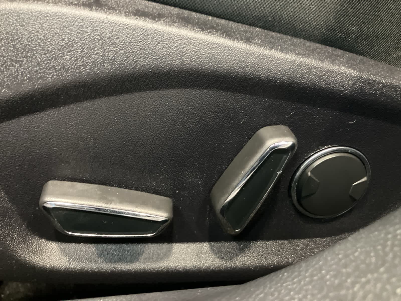 Thumbnail: 2020 Ford Fusion - 12