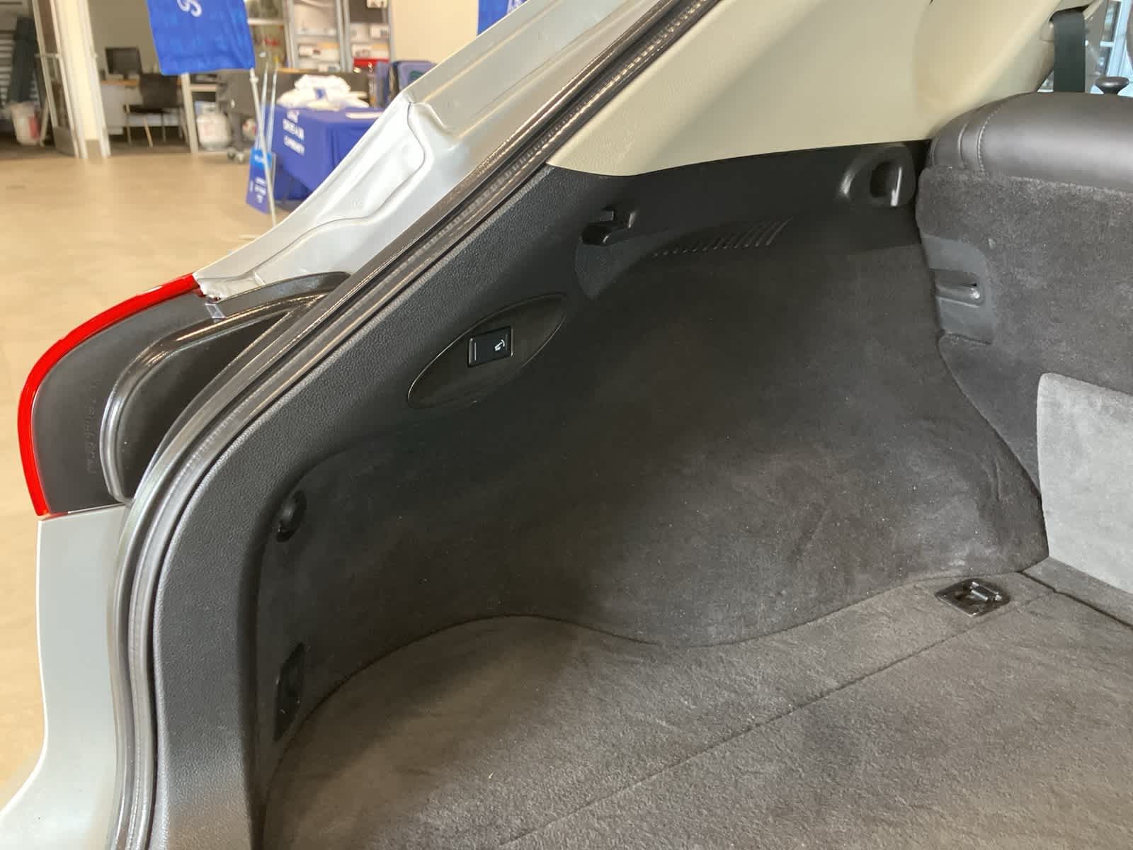 Thumbnail: 2010 INFINITI EX35 - 27