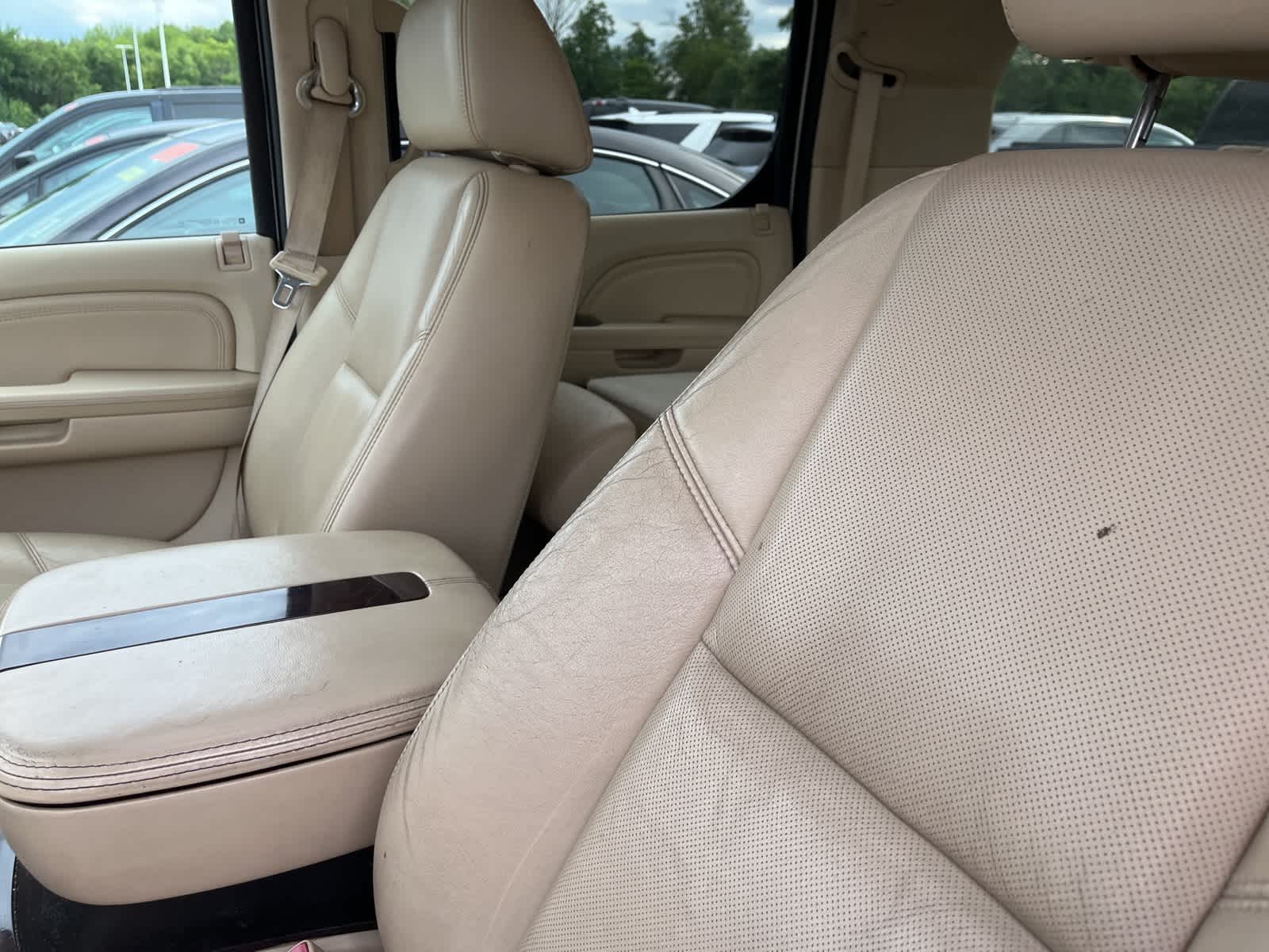 Thumbnail: 2008 Cadillac Escalade - 24