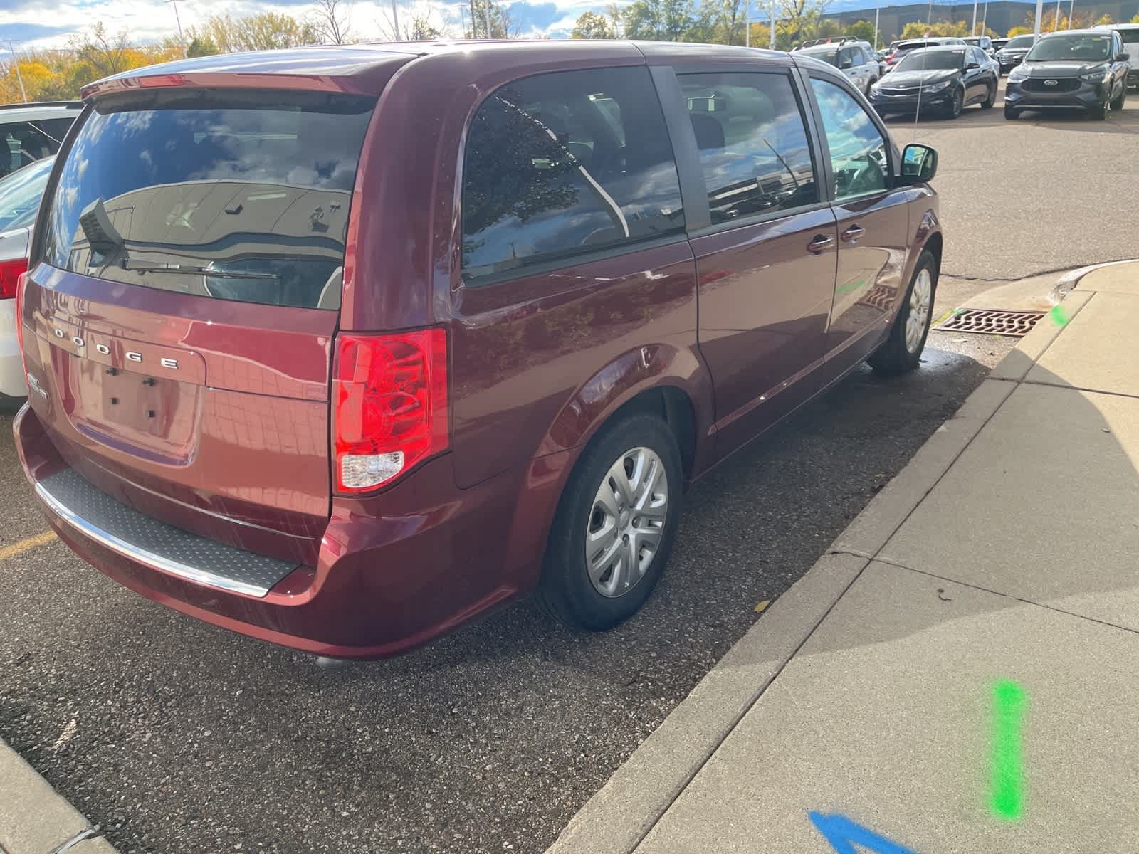 Thumbnail: 2018 Dodge Grand Caravan - 15