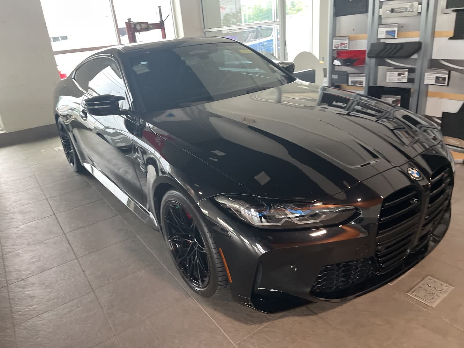Thumbnail: 2024 BMW M4 - 17