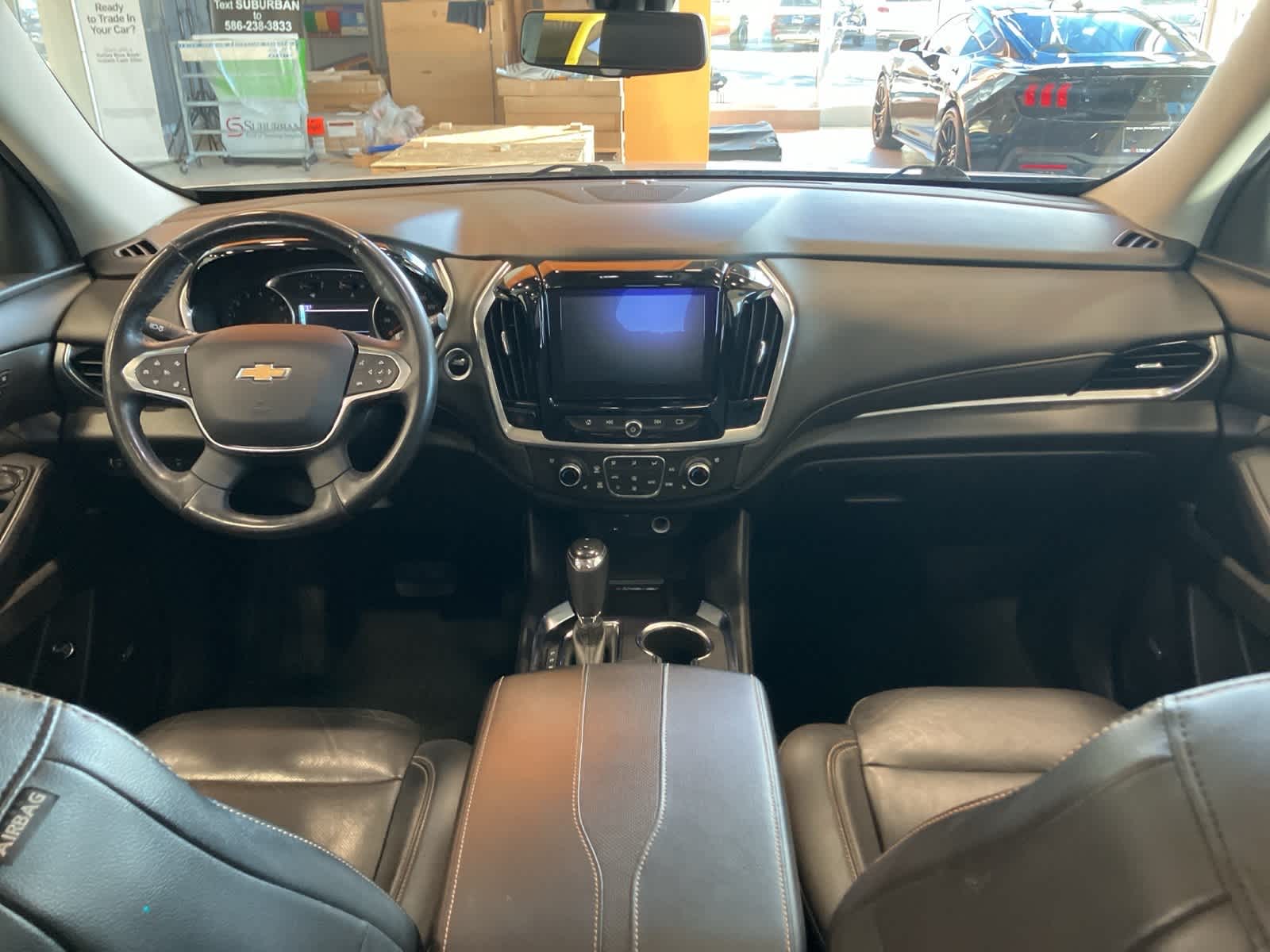 Thumbnail: 2018 Chevrolet Traverse - 27