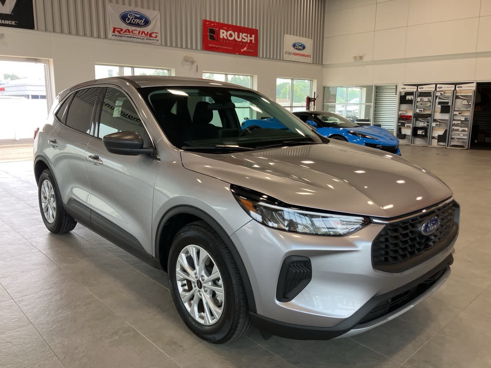 Thumbnail: 2023 Ford Escape - 3
