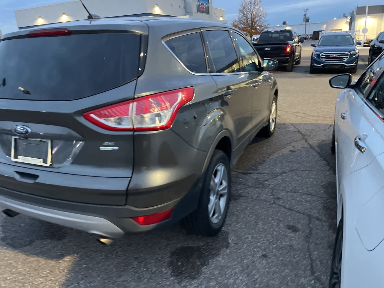 Thumbnail: 2015 Ford Escape - 14