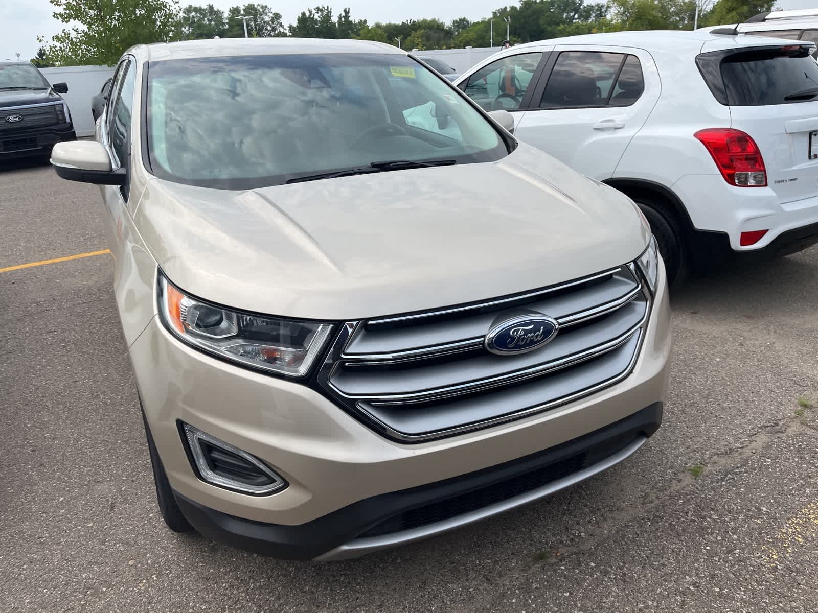 Thumbnail: 2018 Ford Edge - 20
