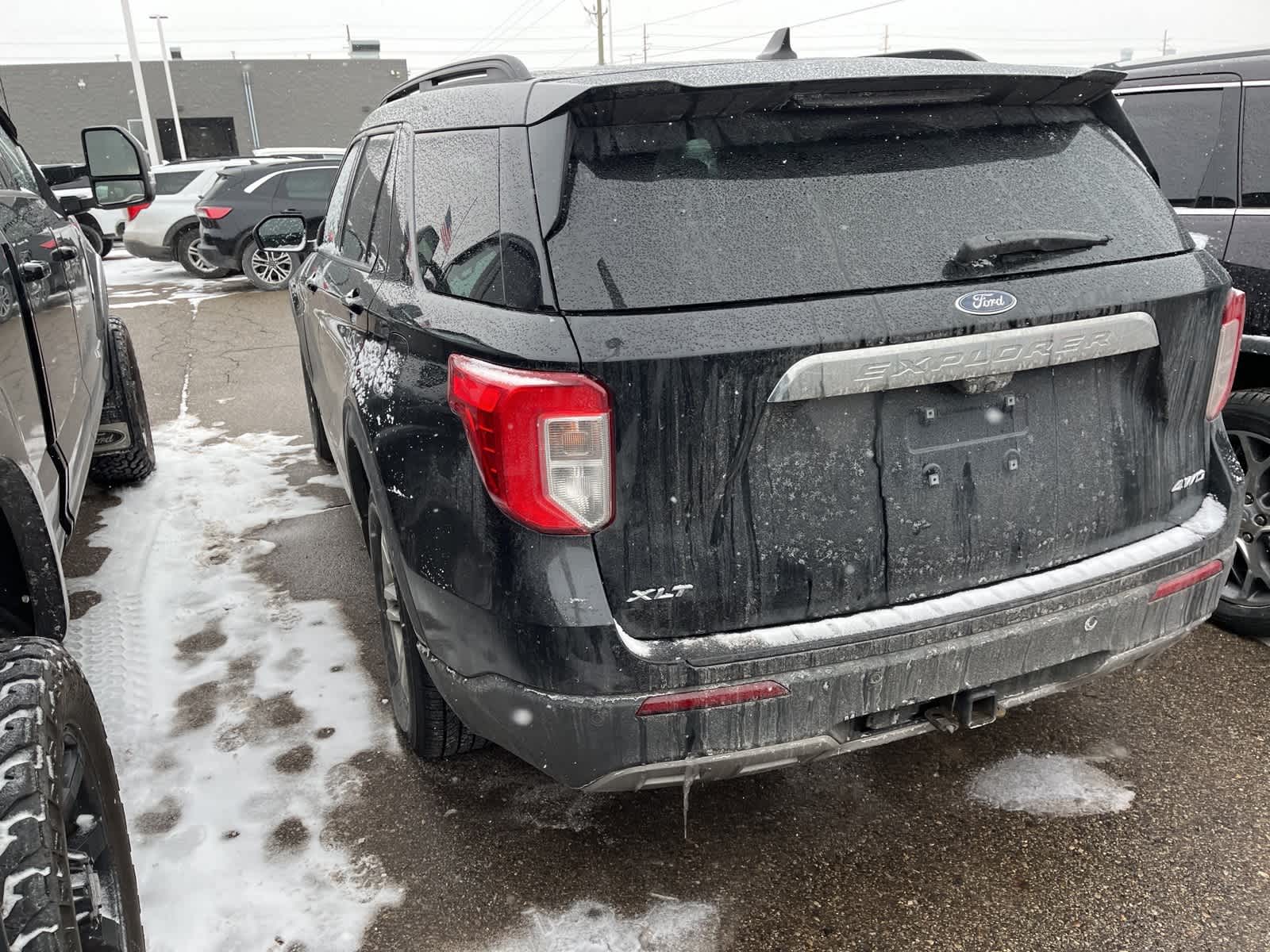 Thumbnail: 2021 Ford Explorer - 8