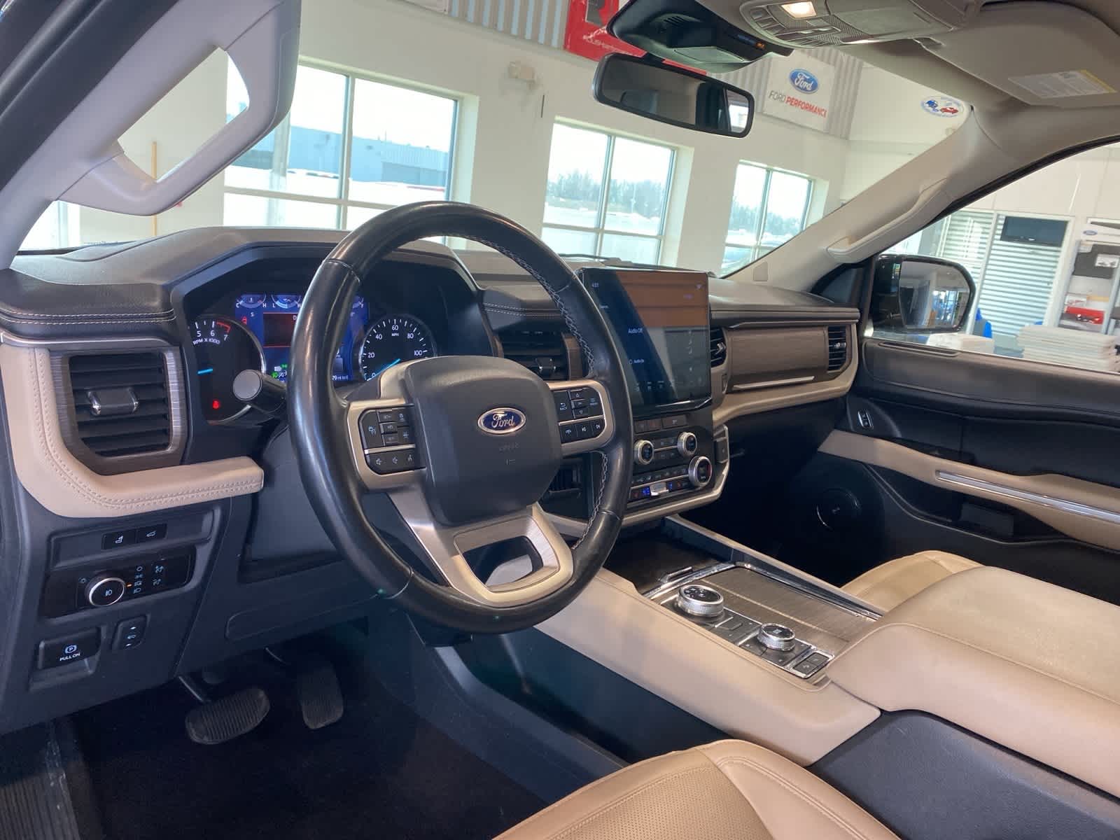 Thumbnail: 2023 Ford Expedition - 10