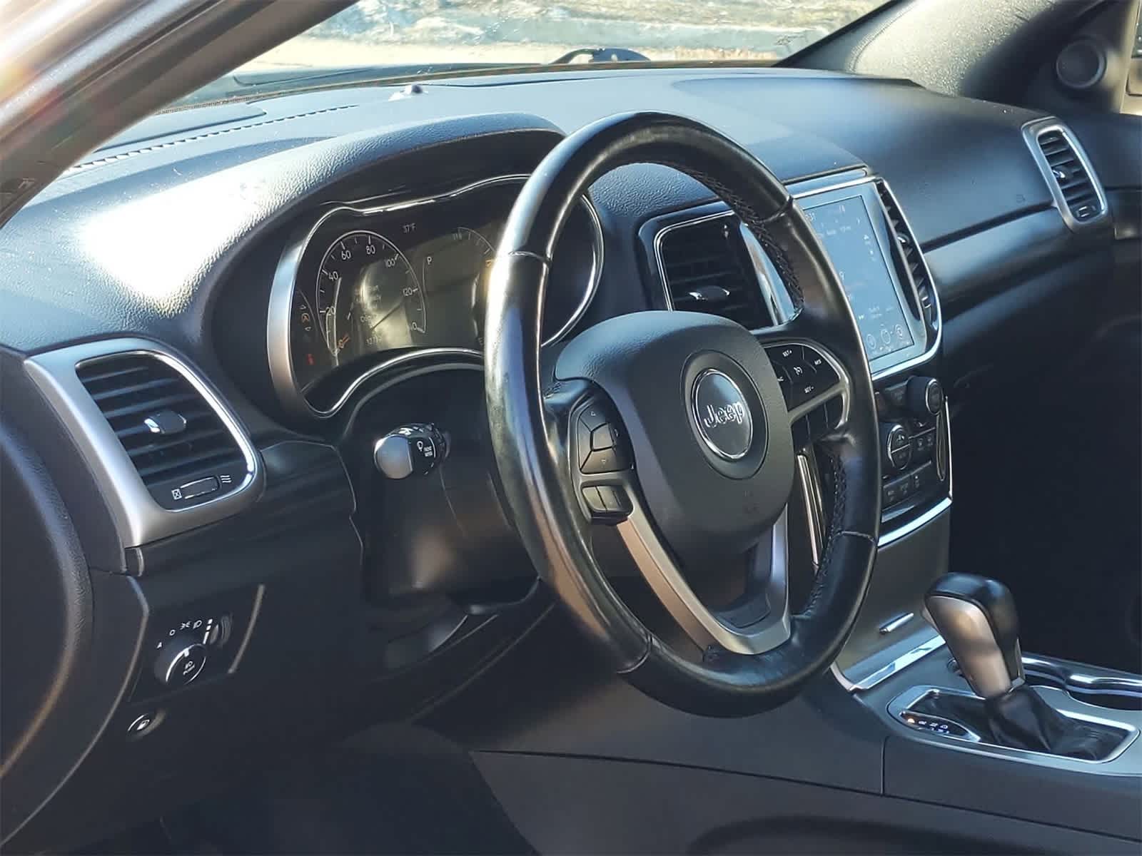 Thumbnail: 2021 Jeep Grand Cherokee - 10