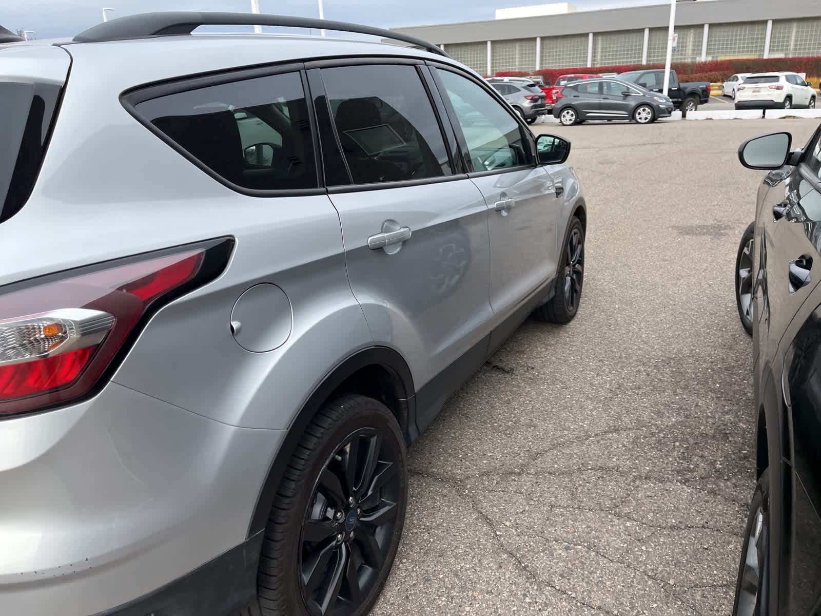 Thumbnail: 2018 Ford Escape - 20