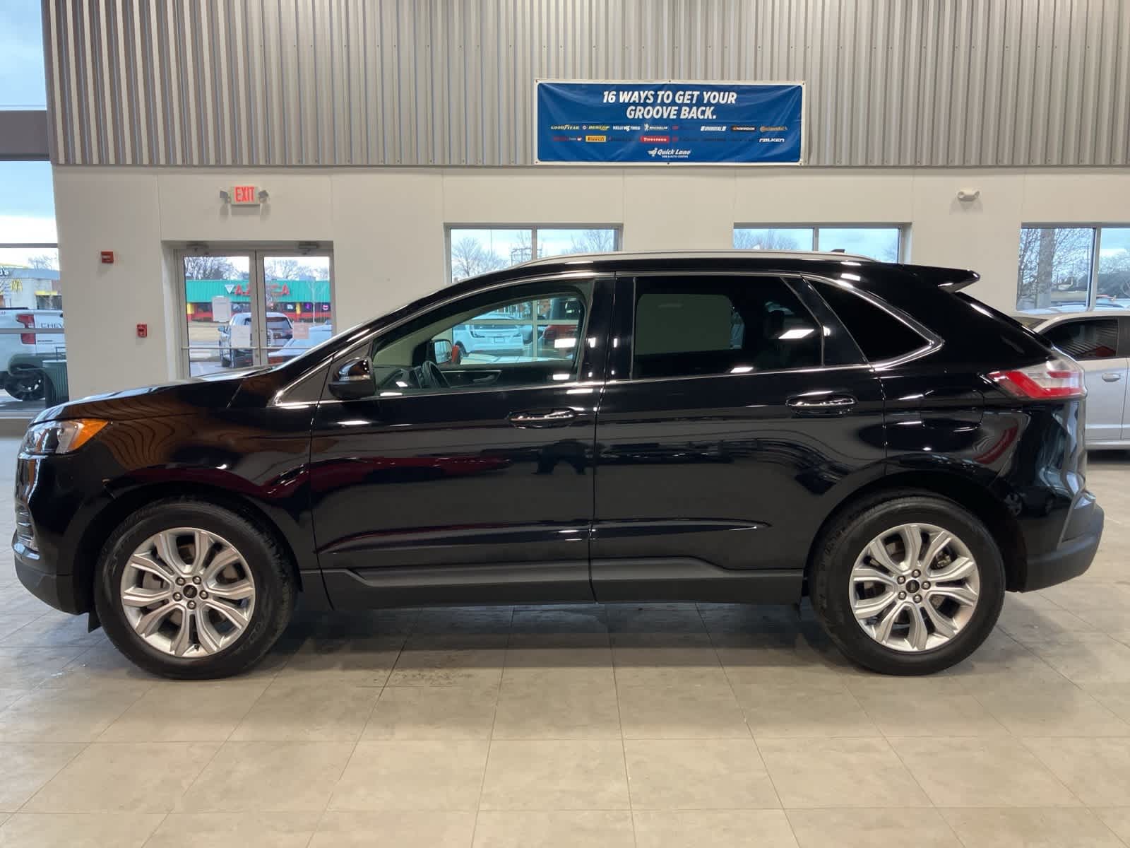 Thumbnail: 2023 Ford Edge - 8