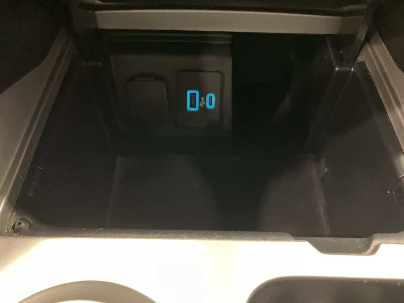 Thumbnail: 2020 Ford Explorer - 17