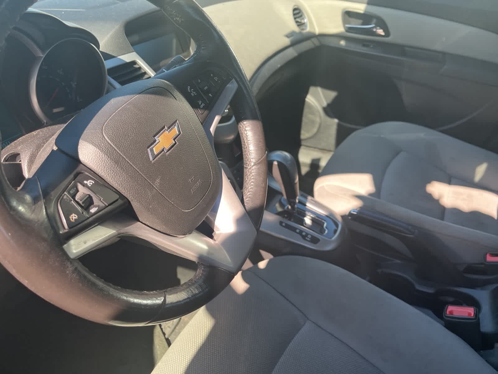 Thumbnail: 2014 Chevrolet Cruze - 25