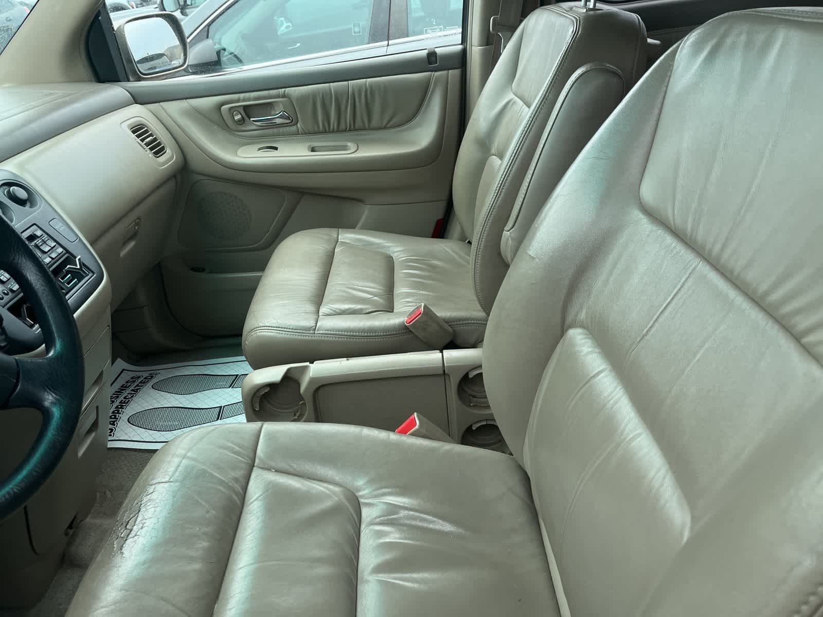 Thumbnail: 2004 Honda Odyssey - 23