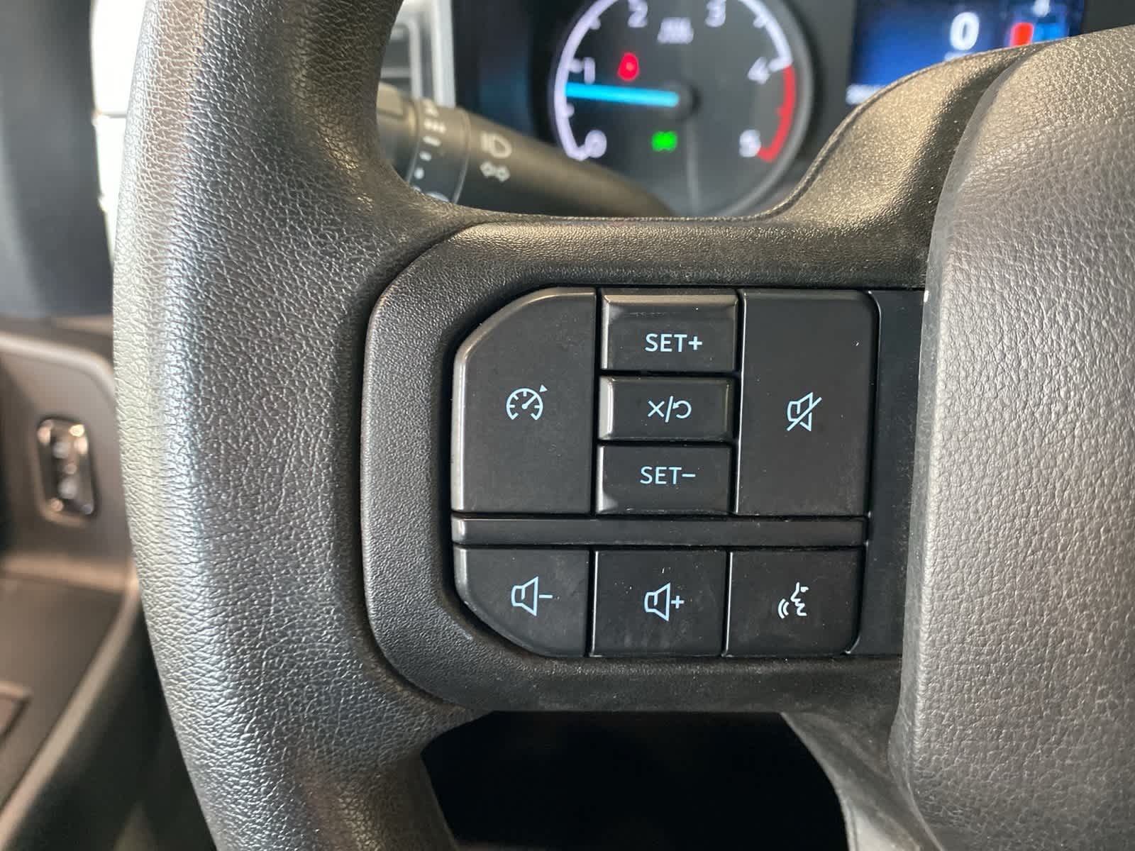 Thumbnail: 2024 Ford Econoline - 23