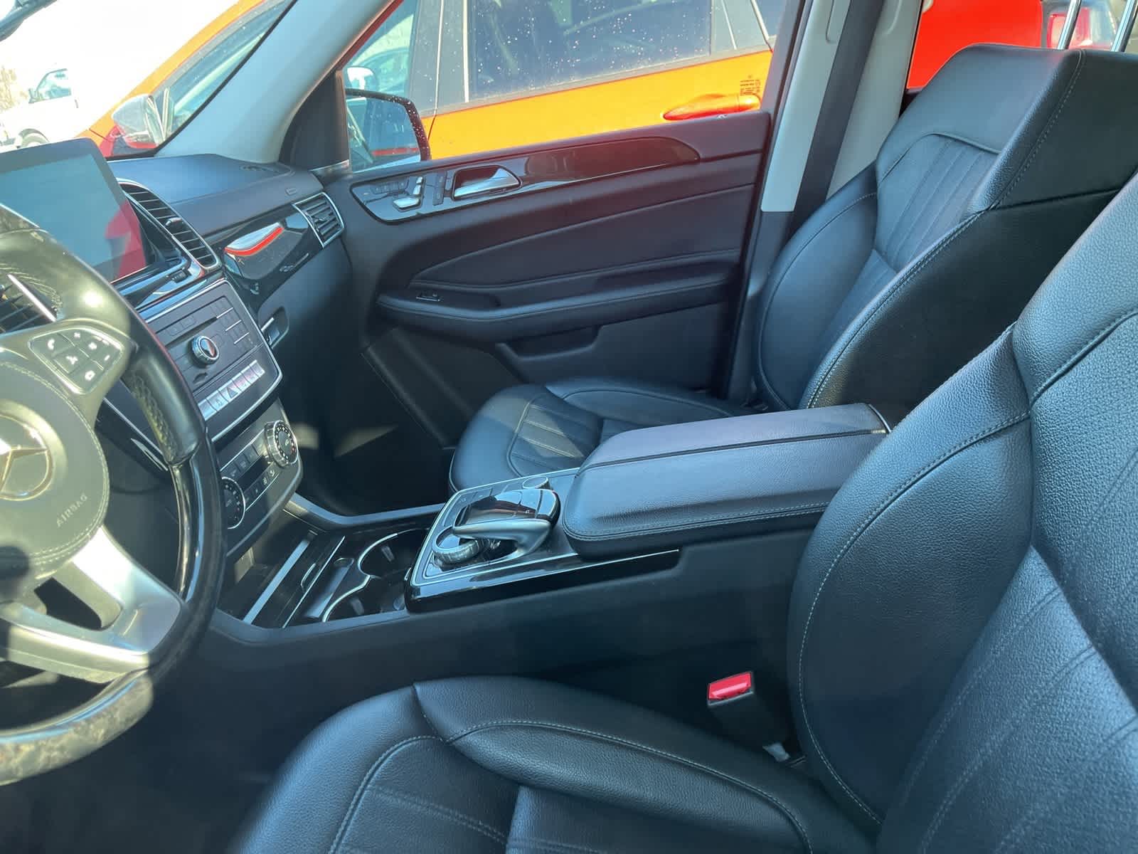 Thumbnail: 2017 Mercedes-Benz GLS - 23