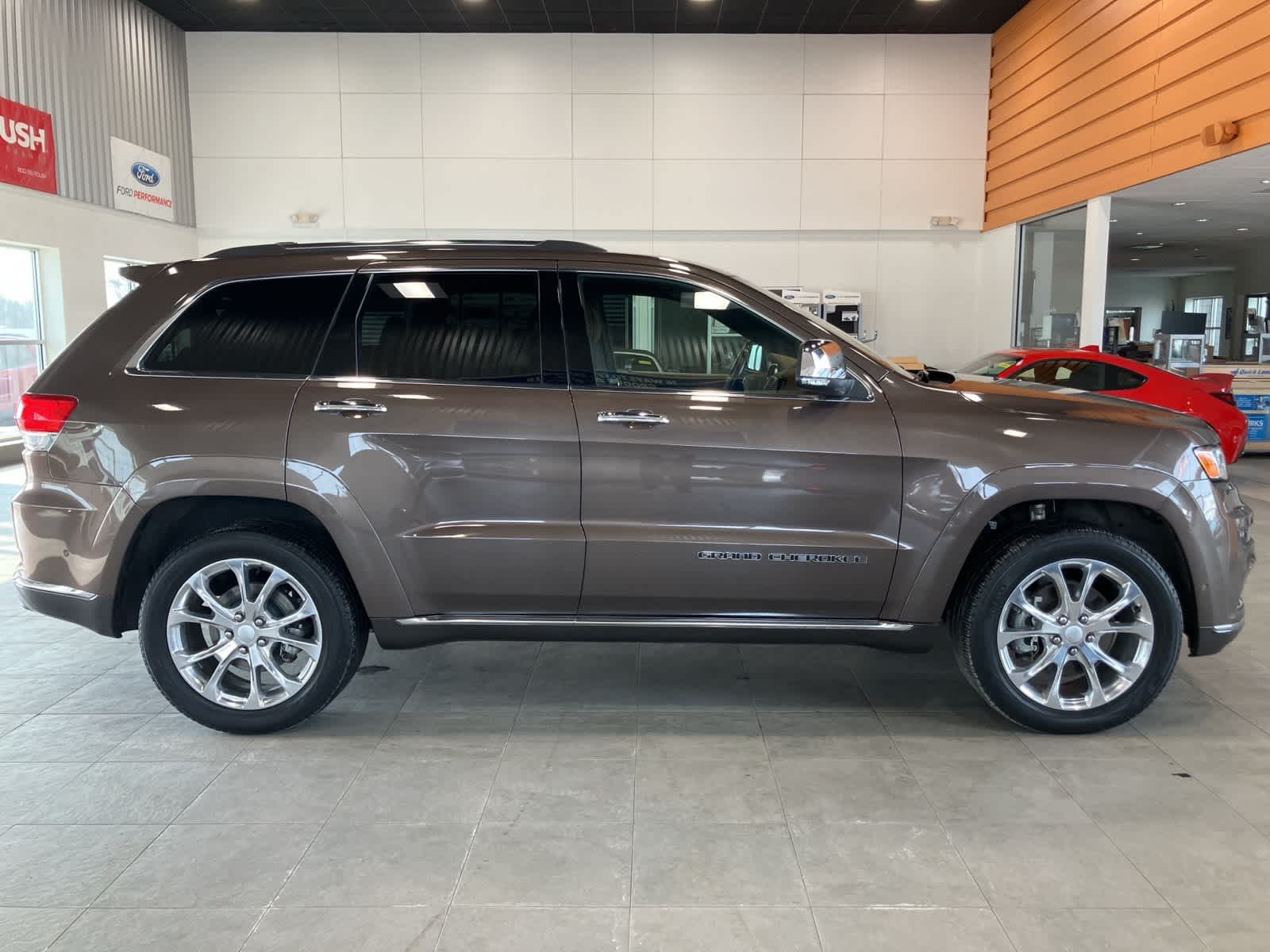 Thumbnail: 2021 Jeep Grand Cherokee - 4
