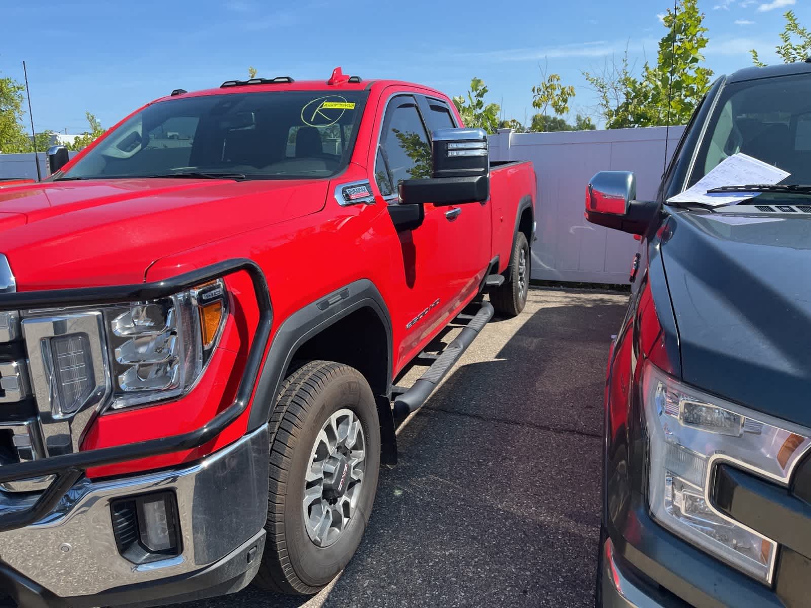 Thumbnail: 2022 GMC Sierra 2500 - 4
