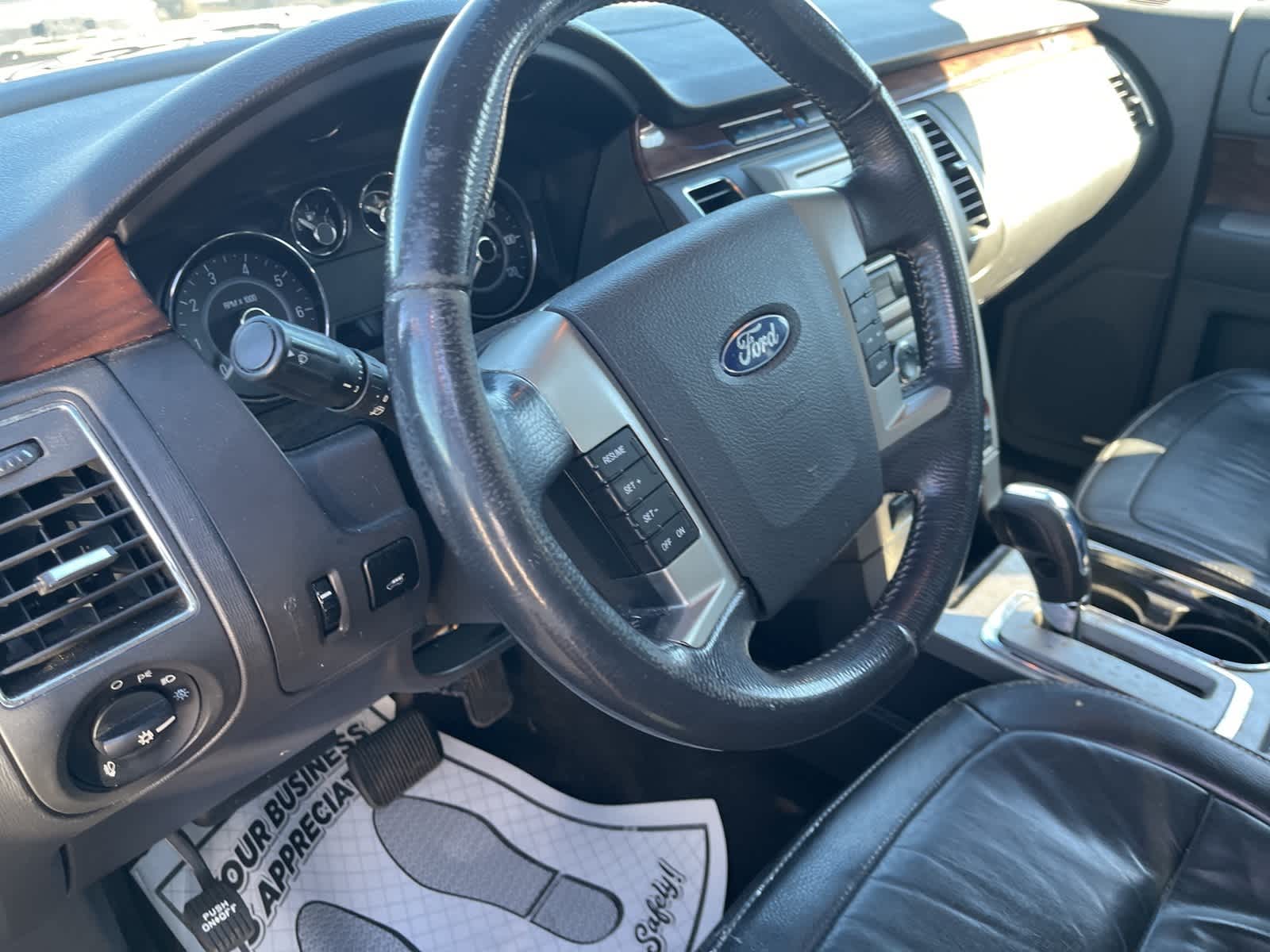 Thumbnail: 2009 Ford Flex - 29
