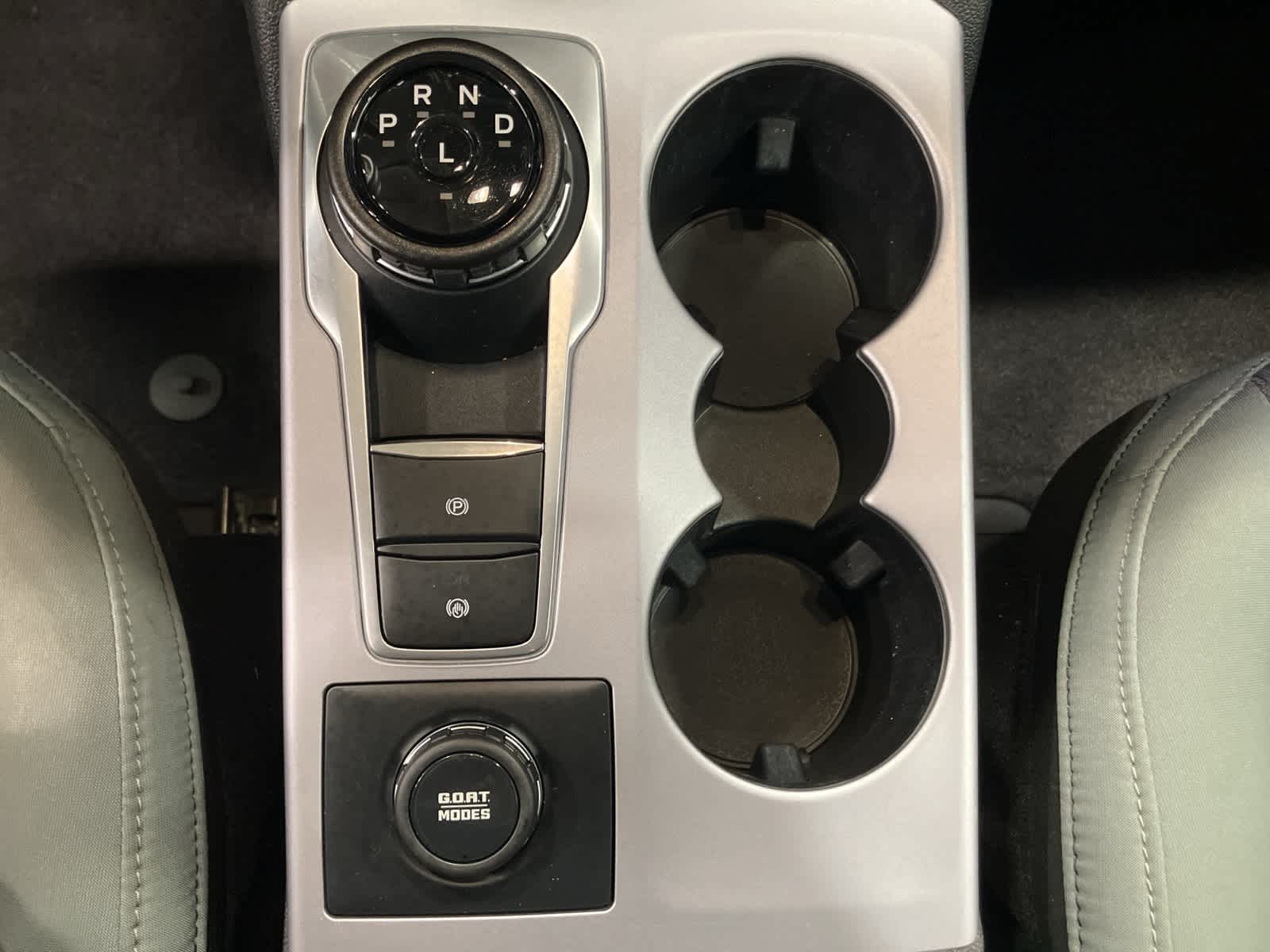 Thumbnail: 2022 Ford Bronco Sport - 15