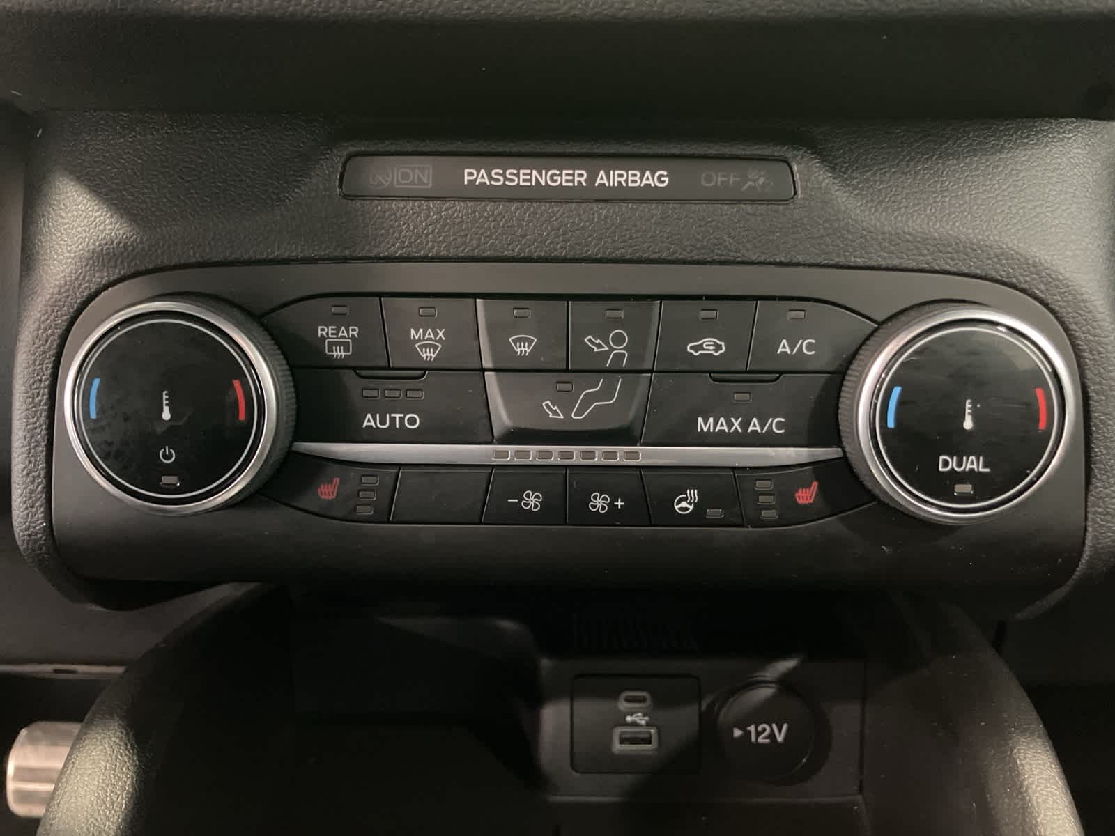 Thumbnail: 2023 Ford Escape - 17