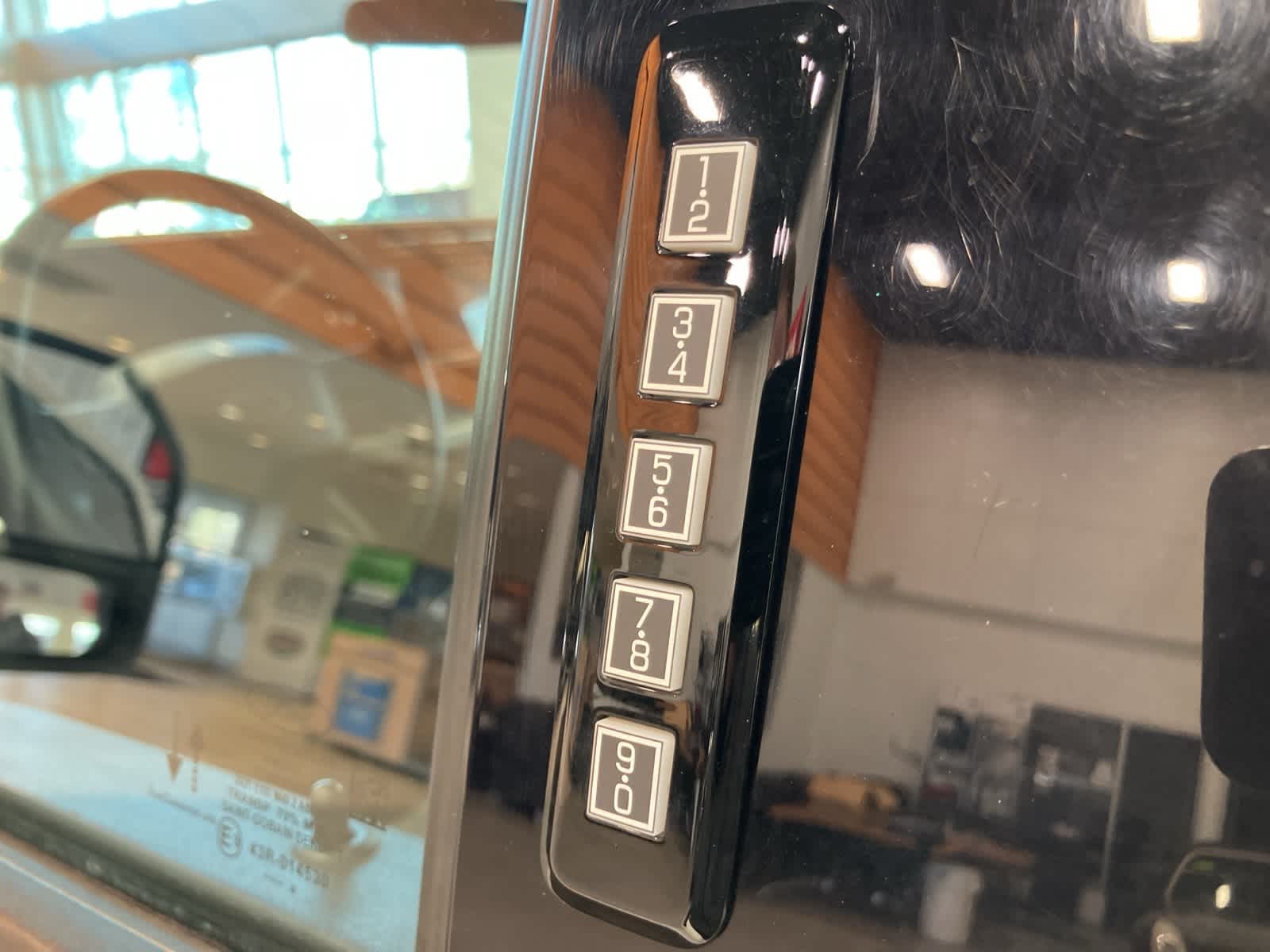 Thumbnail: 2024 Ford Econoline - 11