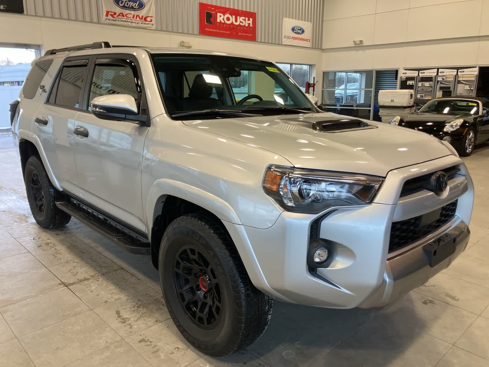Thumbnail: 2022 Toyota 4Runner - 3