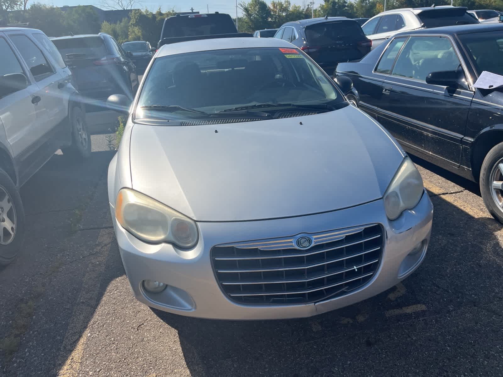 Thumbnail: 2005 Chrysler Sebring - 19