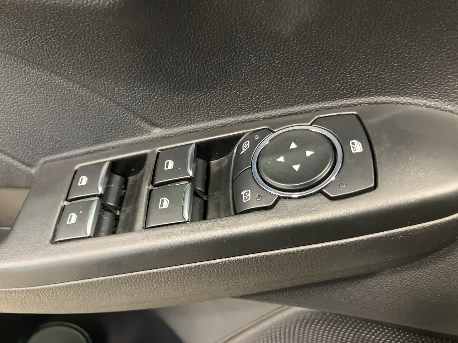 Thumbnail: 2023 Ford Escape - 14