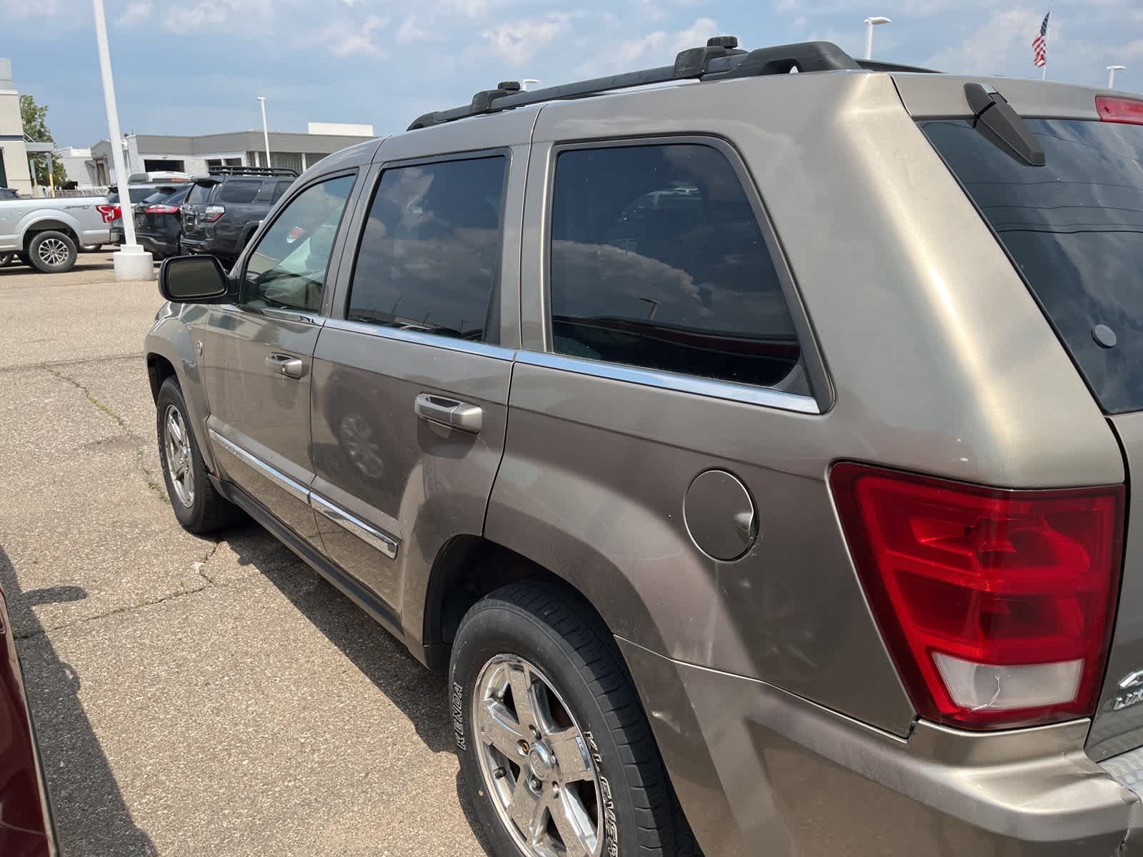 2006 Jeep Grand Cherokee Limited Edition 6