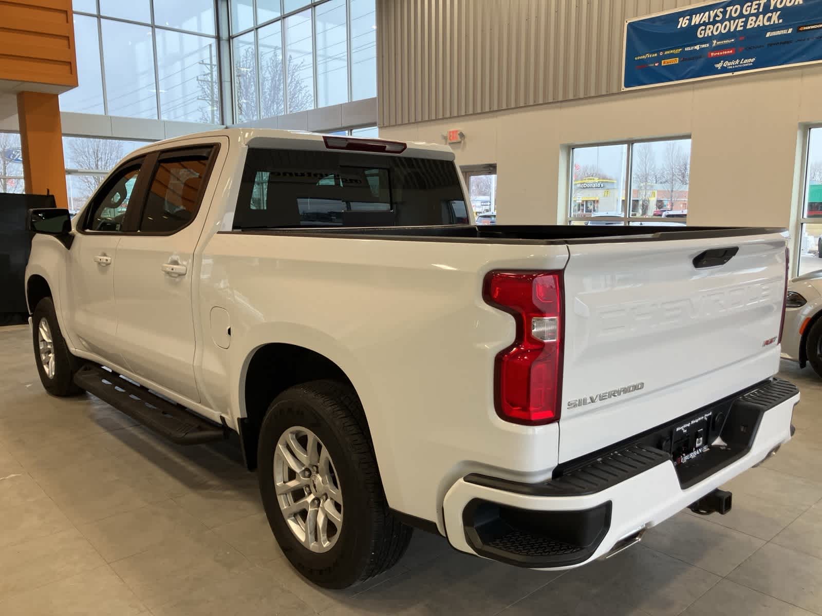 Thumbnail: 2019 Chevrolet Silverado 1500 - 7