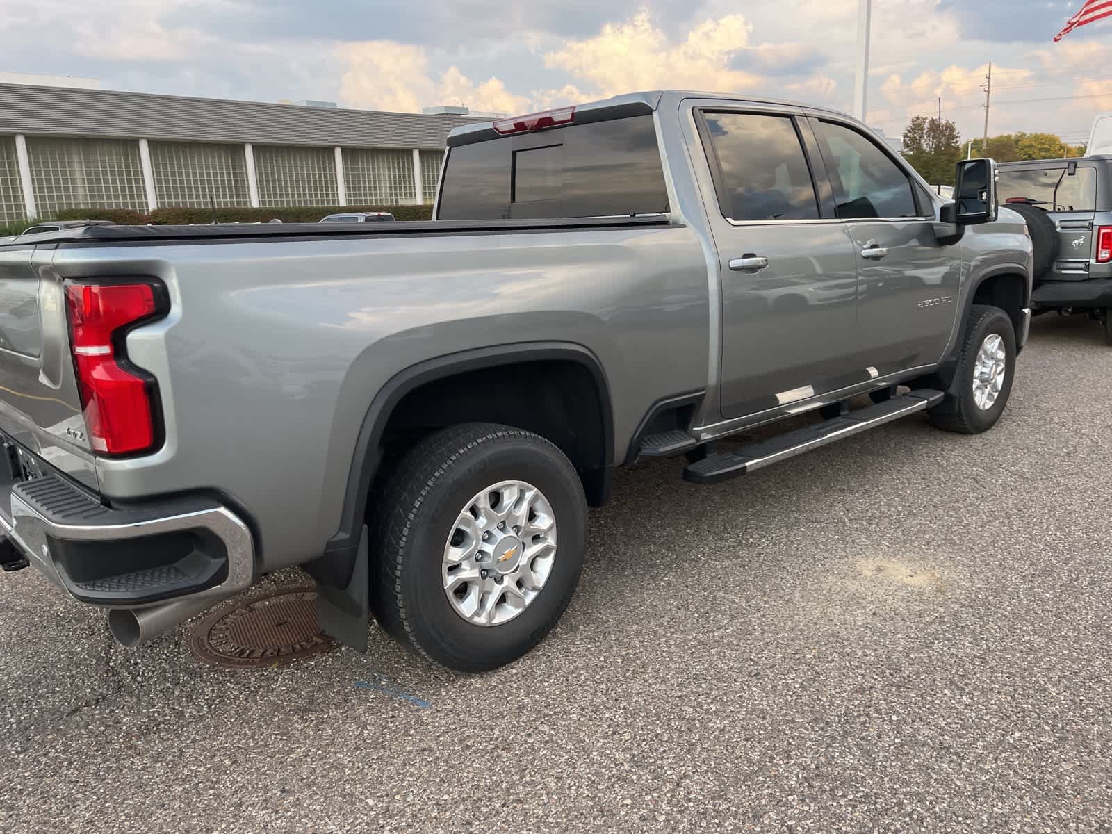 Thumbnail: 2025 Chevrolet Silverado 2500 - 15