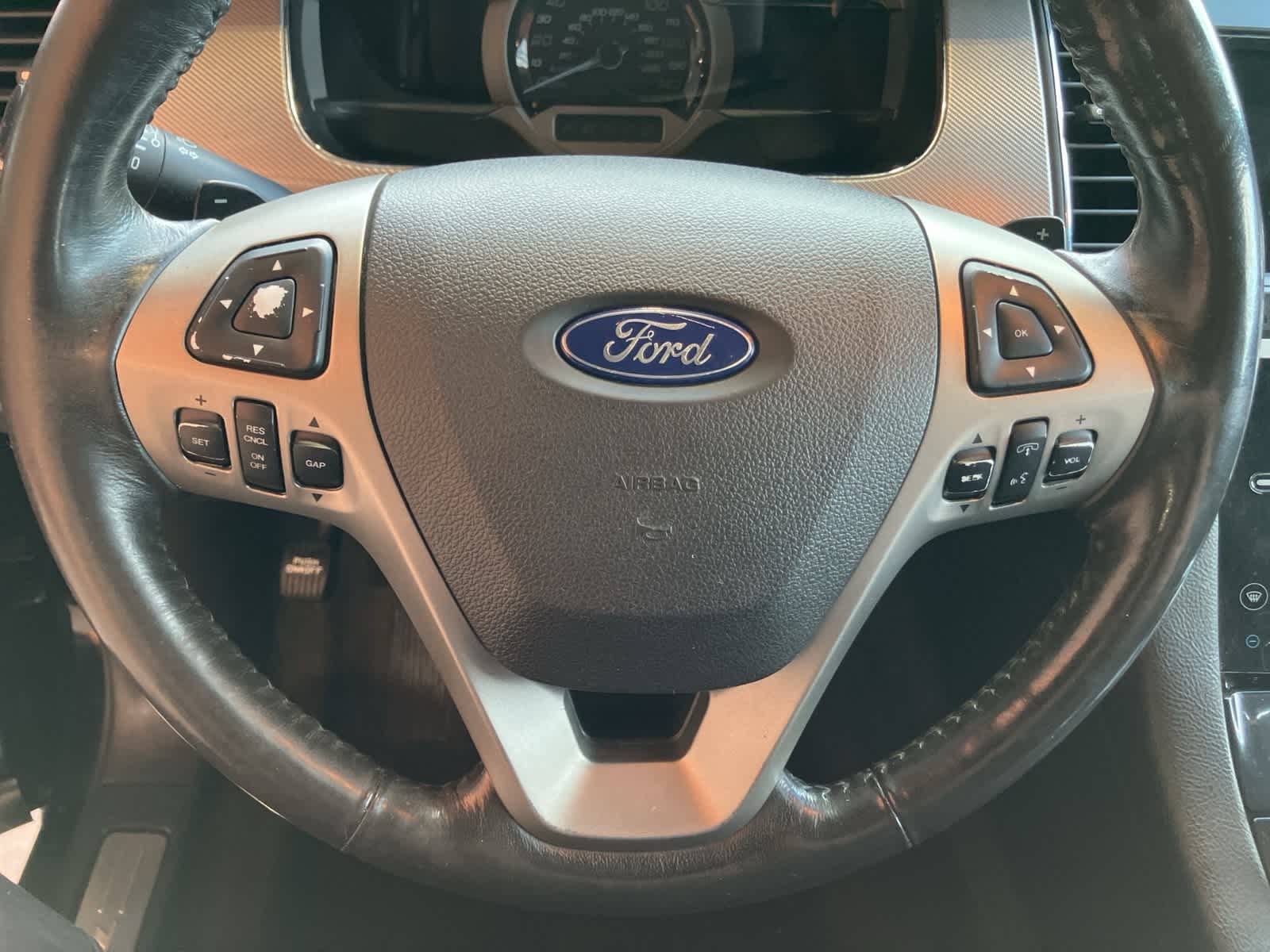 2016 Ford Taurus SHO 12