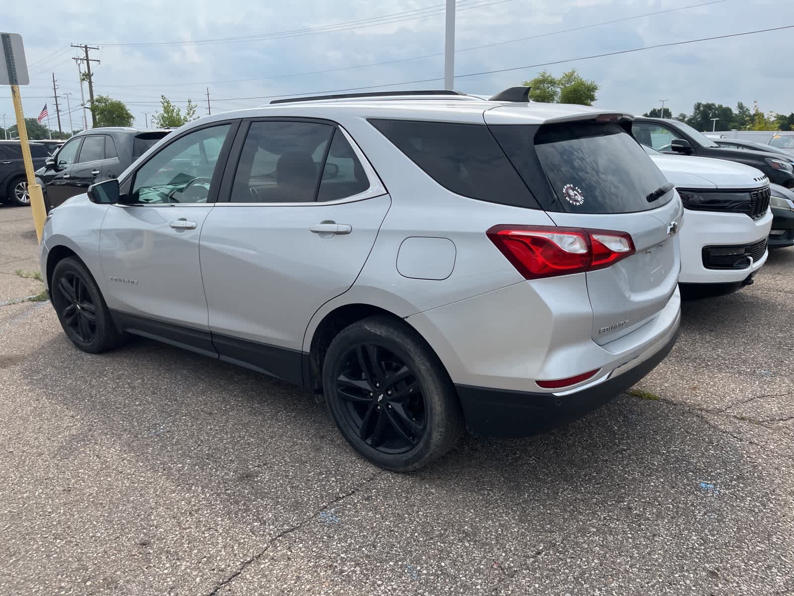 Thumbnail: 2021 Chevrolet Equinox - 8