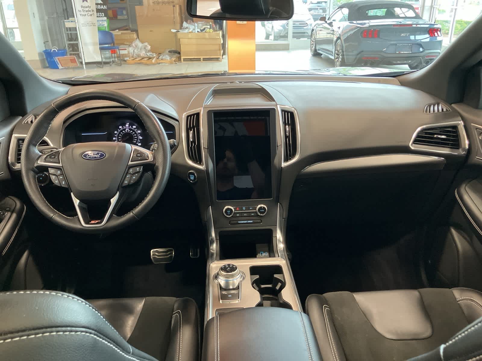 Thumbnail: 2024 Ford Edge - 24