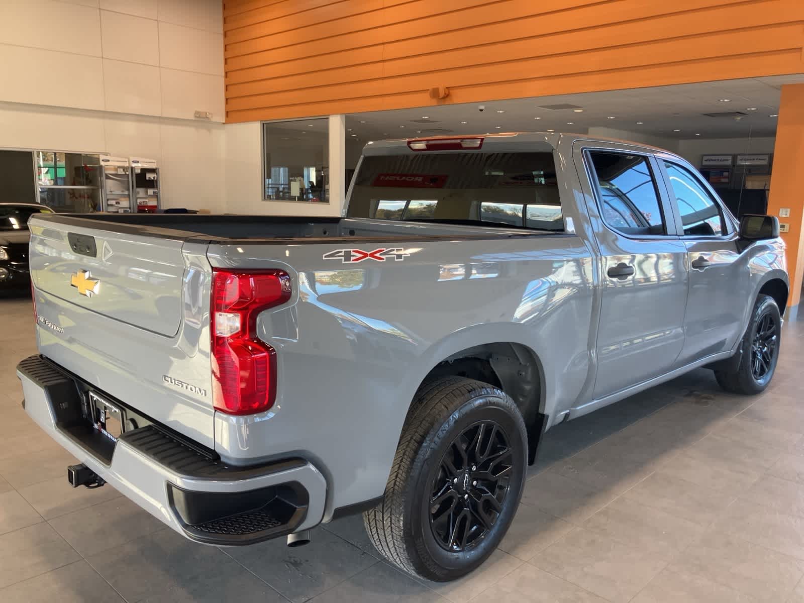 Thumbnail: 2024 Chevrolet Silverado 1500 - 5