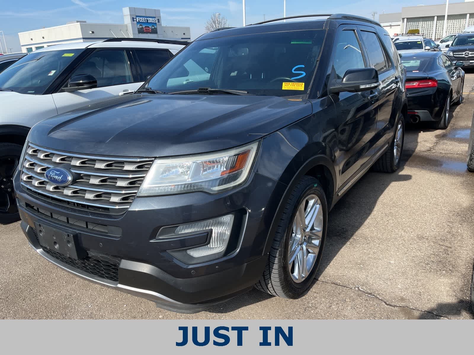 2017 Ford Explorer XLT -
                  Sterling Heights, MI