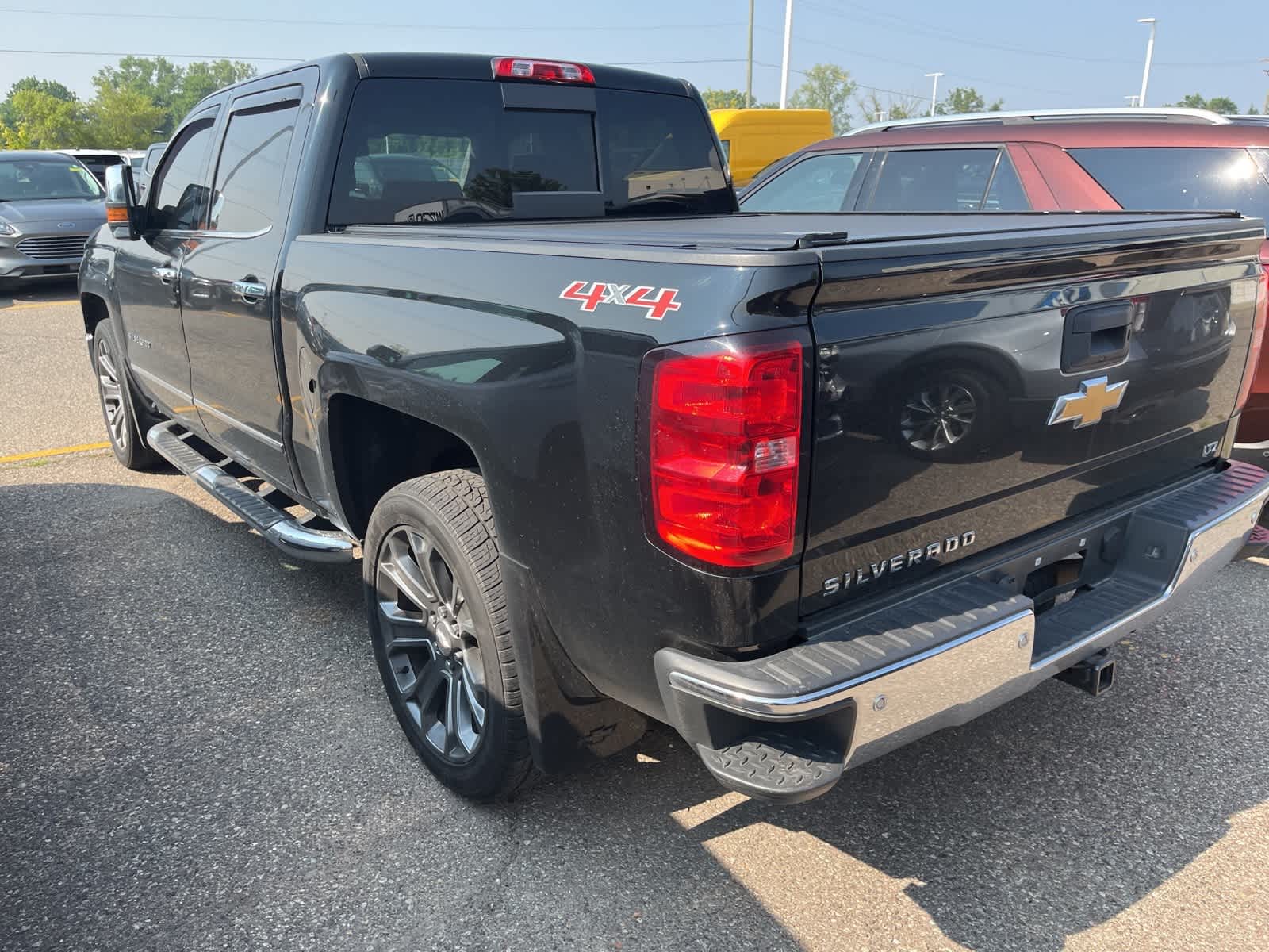 Thumbnail: 2015 Chevrolet Silverado 1500 - 10