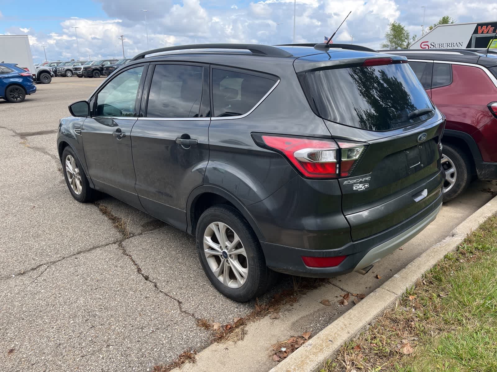 Thumbnail: 2017 Ford Escape - 7