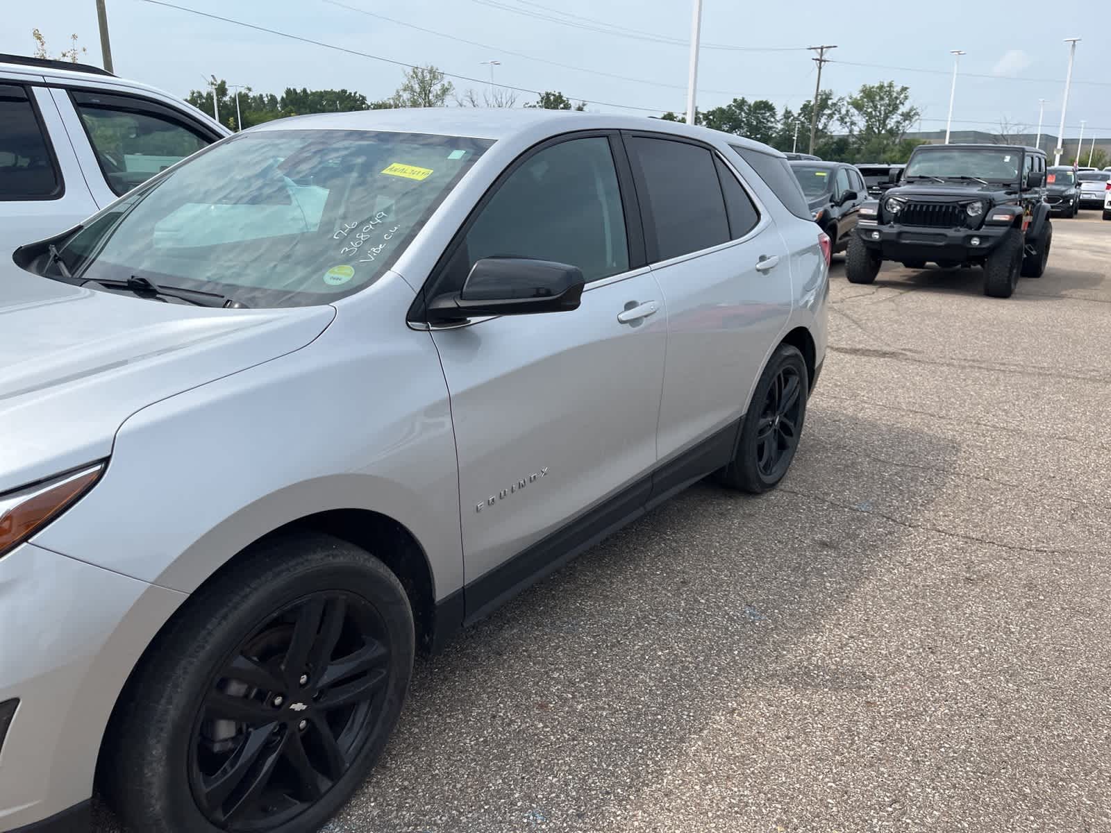 Thumbnail: 2021 Chevrolet Equinox - 5