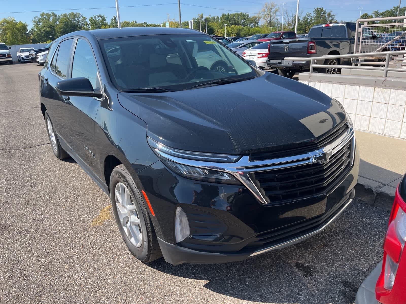 Thumbnail: 2022 Chevrolet Equinox - 17