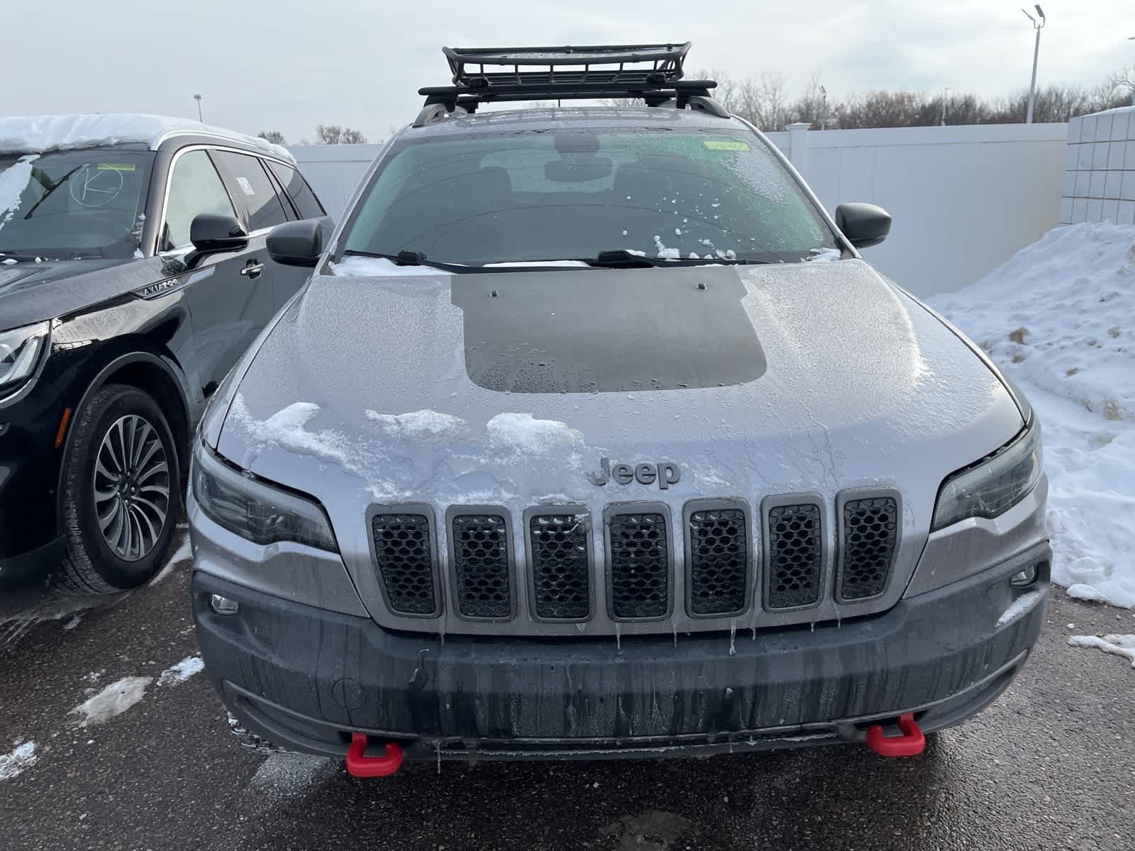Thumbnail: 2020 Jeep Cherokee - 22