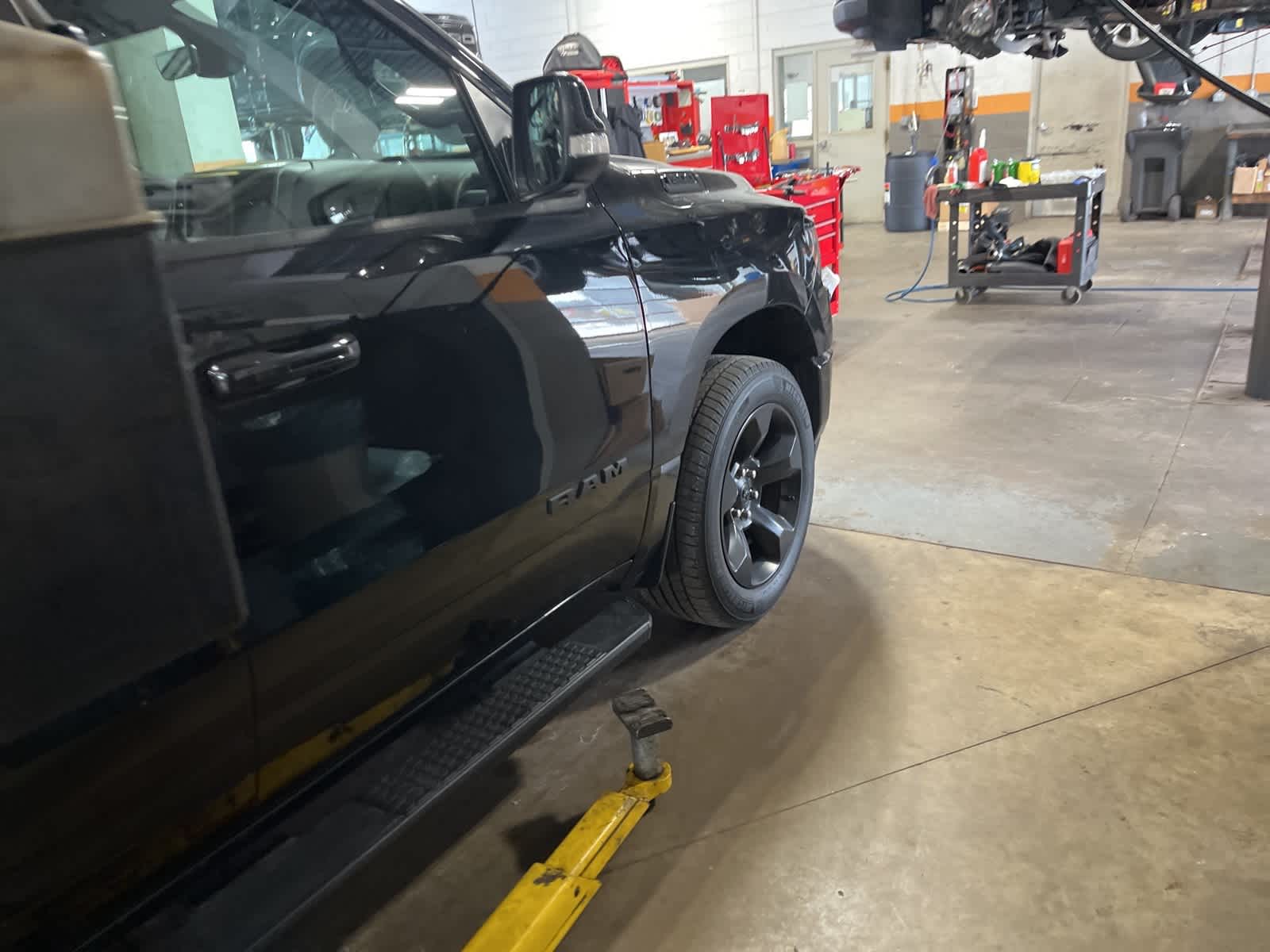 Thumbnail: 2019 RAM 1500 - 19