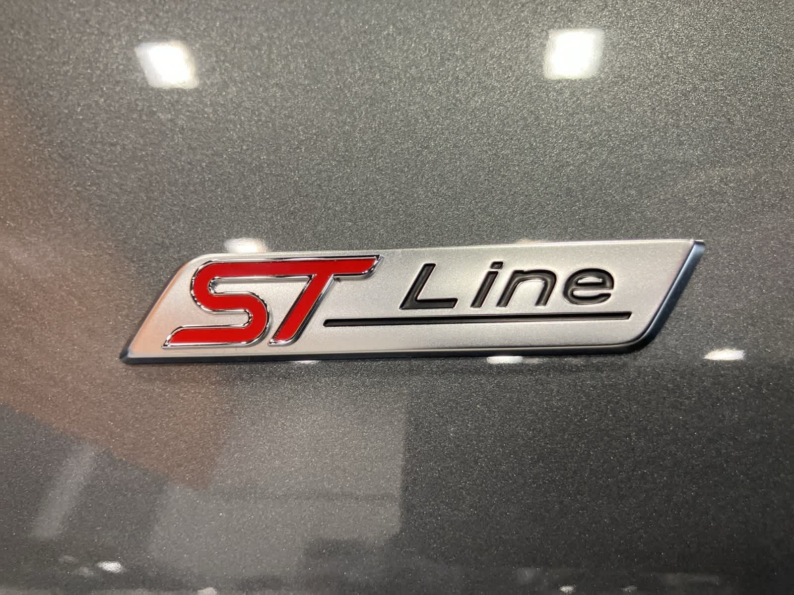 Thumbnail: 2023 Ford Escape - 10