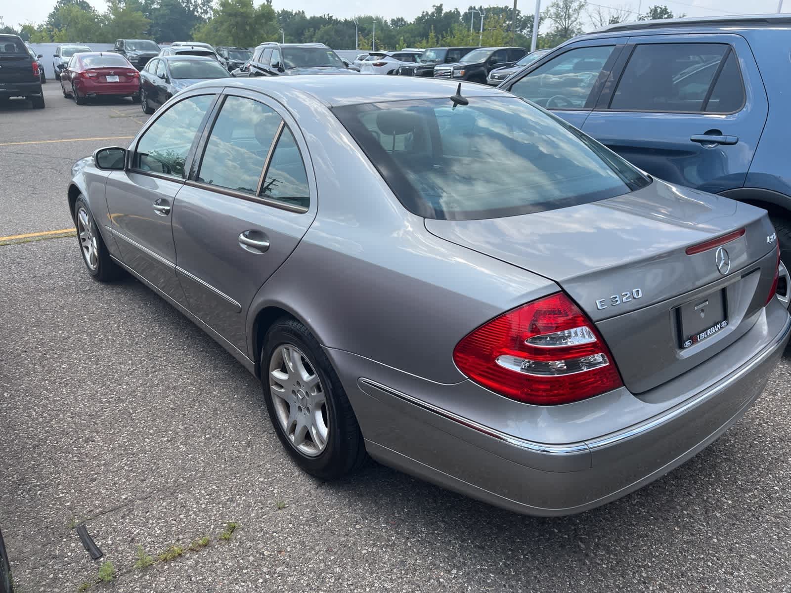 Thumbnail: 2005 Mercedes-Benz E-Class - 10