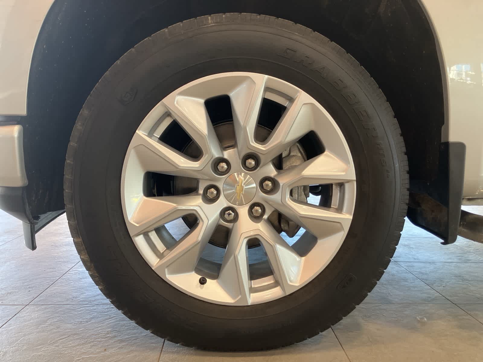 Thumbnail: 2020 Chevrolet Silverado 1500 - 9