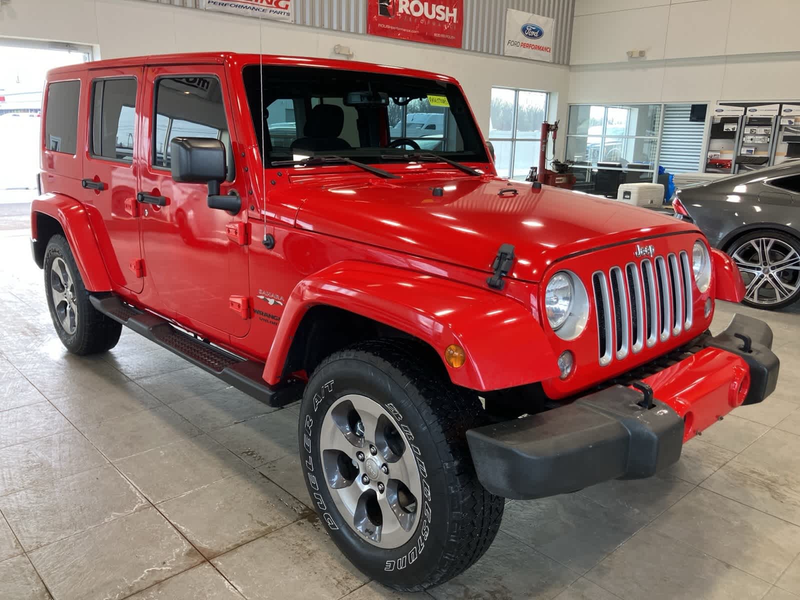 Thumbnail: 2017 Jeep Wrangler - 3